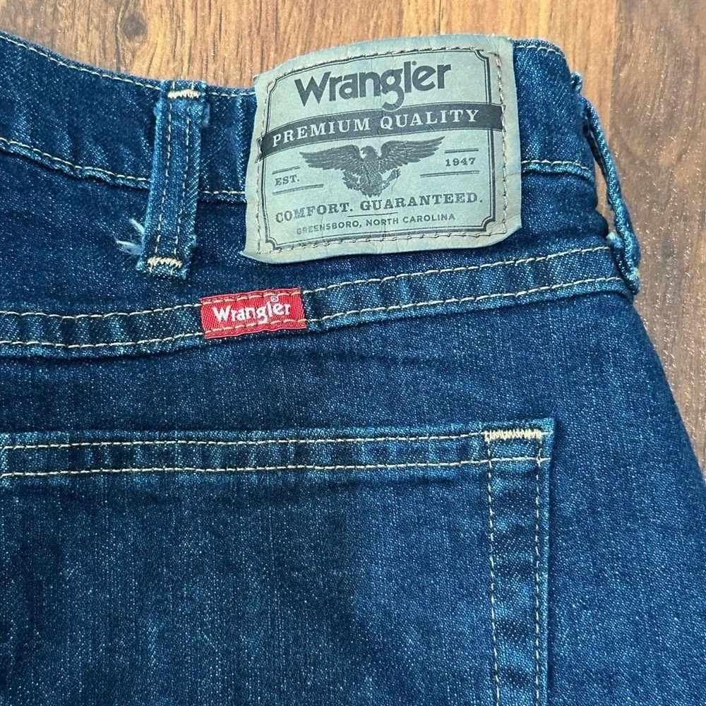 Wrangler Dark Blue Jean Shorts for Men